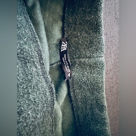 Zara set in green - Picture 3 of 4